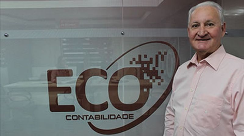 Para o CEO do Eco Contabilidade e Consultoria, João Luis Seimetz, quem ainda não se conectou com este mundo digital já tem sua eficiência comprometida. Há quase 50 anos no mercado, Seimetz viu muitas revoluções na organização do trabalho contábil.